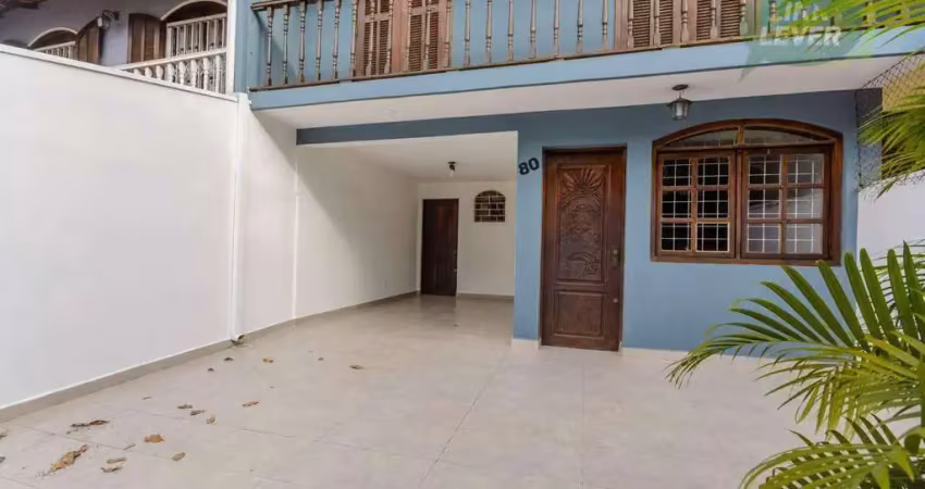 Sobrado com 4 dormitórios para alugar, 137 m² por r$ 4.239,00/mês - bacacheri - curitiba/pr
