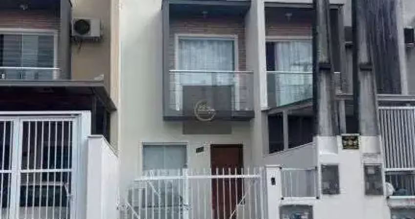 Casa / sobrado para venda, no bairro santa ctarina em joinville