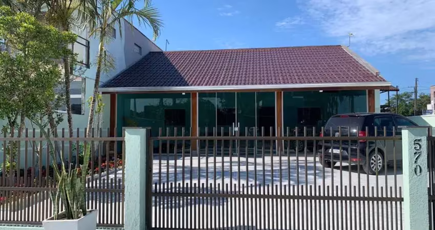 Casa com 4 dormitórios para alugar, 150 m² por R$ 1.800,00/dia - Itapema do Norte - Itapoá/SC