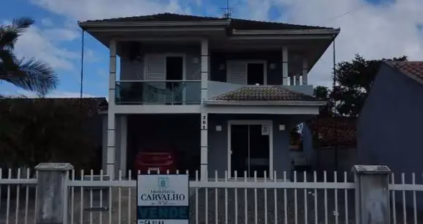 Casa com 3 dormitórios à venda, 140 m² por R$ 800.000,00 - Barra do Sai - Itapoá/SC
