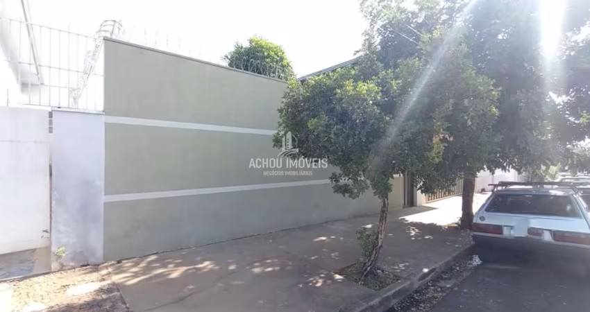 Edícula e barracão para Locação, Centro, Jaboticabal / SP.