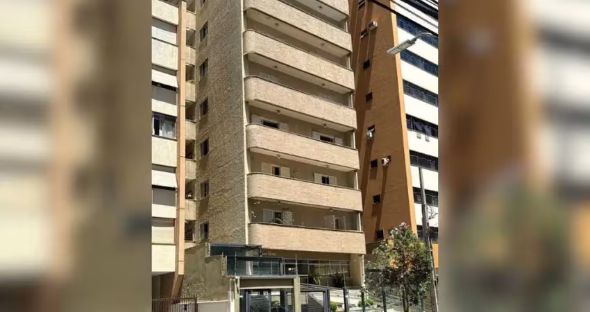 Apartamento para Venda em Londrina, Centro, 3 dormitórios, 1 suíte, 3 banheiros, 1 vaga