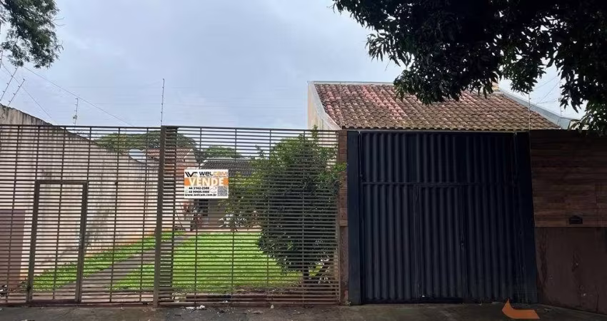 Casa em Parque Hortência  -  Maringá