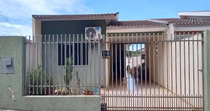 Casa com 2 quartos à venda na Rua Rio Samambaia, Jardim Campos Elísios, Maringá