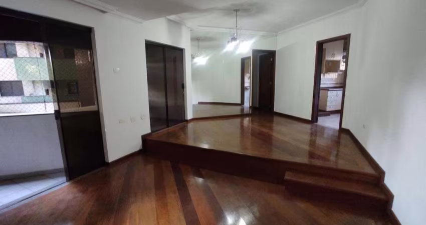 Apartamento em Zona 07  -  Maringá