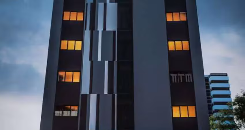 Apartamento em Zona 7 - Maringá PR