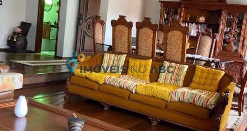 Sobrado a Venda, 4 dormitórios, 5 vagas, Jordanópolis, São Bernardo