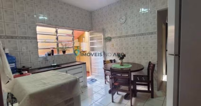 Casa Térrea a venda no bairro Taboão, Diadema