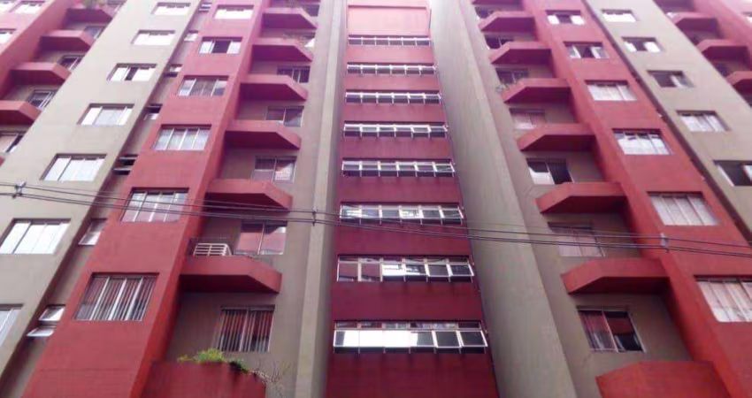 Sala à venda 37 m² dividida por 3 salas e 1 garagem Centro de Curitiba