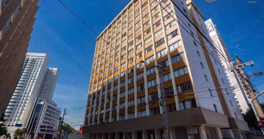 Apartamento com 3 dormitórios à venda, 74 m² por R$ 395.000,00 - Centro Cívico - Curitiba/PR