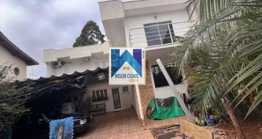 Excelente Sobrado para Venda em ótima localização no bairro Cesar de Souza, localizado na cidade de Mogi das Cruzes / SP