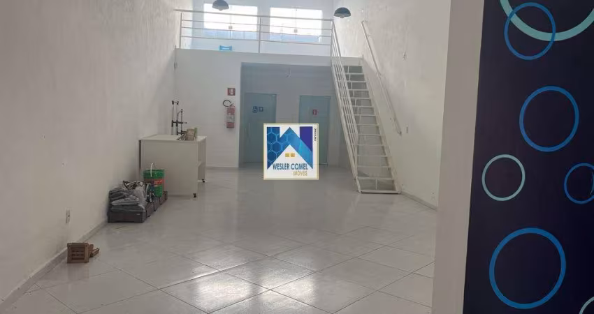 Salão Comercial para Locação no bairro Centro