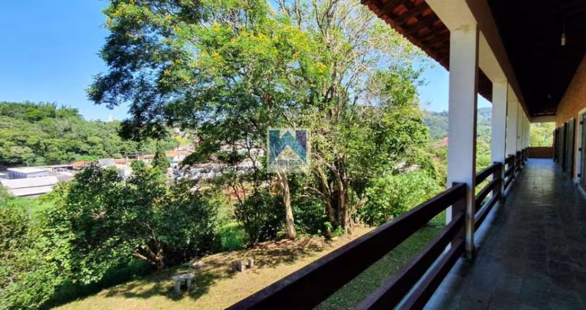 Casa para Venda no bairro Jardim Aracy.