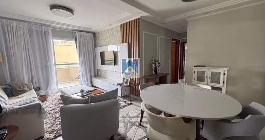 Apartamento à venda com 3 dormitórios sendo 1 suíte.