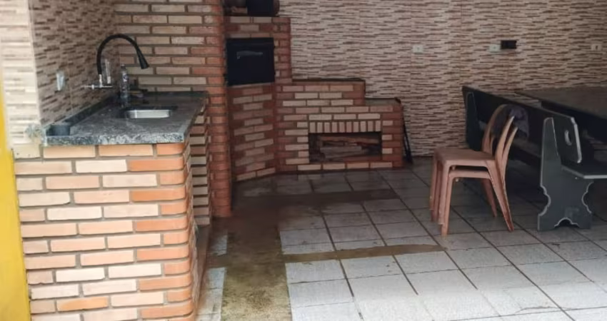 CASA 2 DORMITÓRIOS - BAIRRO SOLEMAR