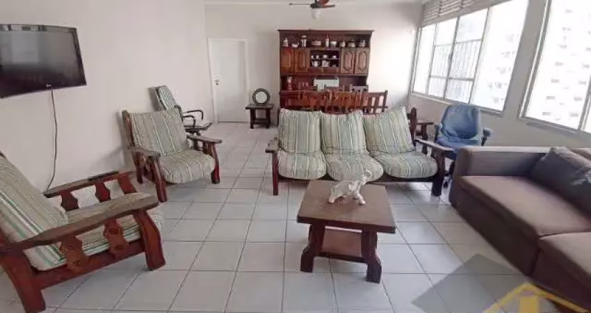 Amplo apartamento para locação em excelente localização na praia das pitangueiras - centro - guarujá - ref.: 6156