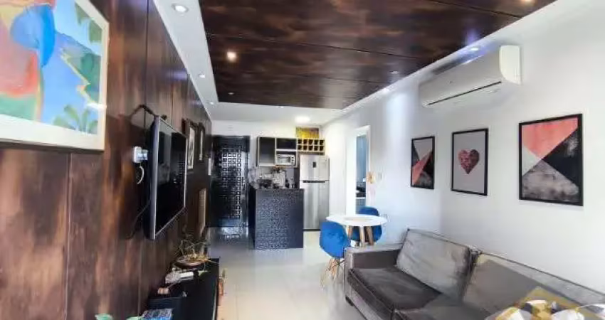 Apartamento reformado para locação na praia das pitangueiras - ref.: 6123