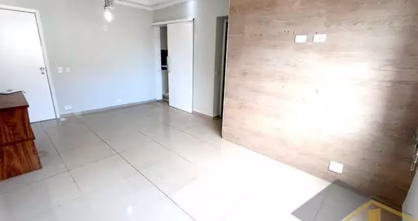 Apartamento reformado com 03 dormitórios à venda na praia da enseada - ref.: 5814