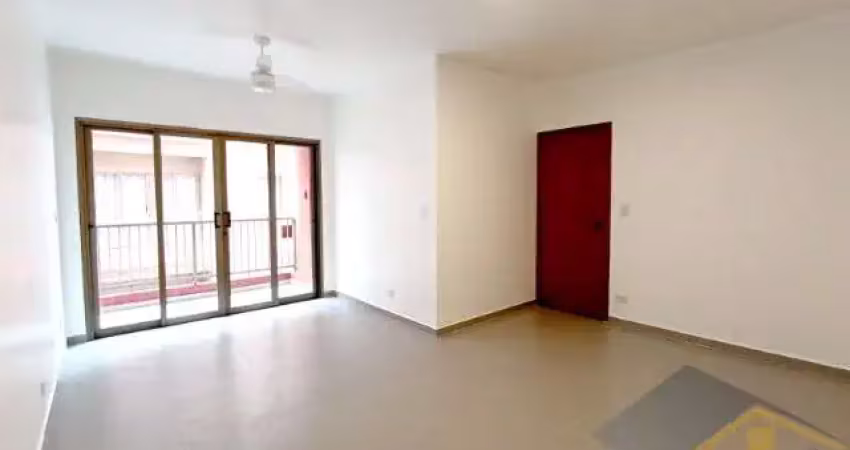 Apartamento reformado à venda entre as praia das astúrias e praia do tombo - ref.: 5618