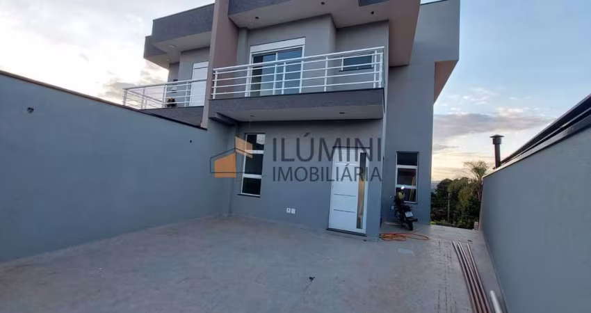 Sobrado com 3 quartos, Jardim dos Pinheiros, Atibaia - R$ 1.25 mi, Cod: 2556