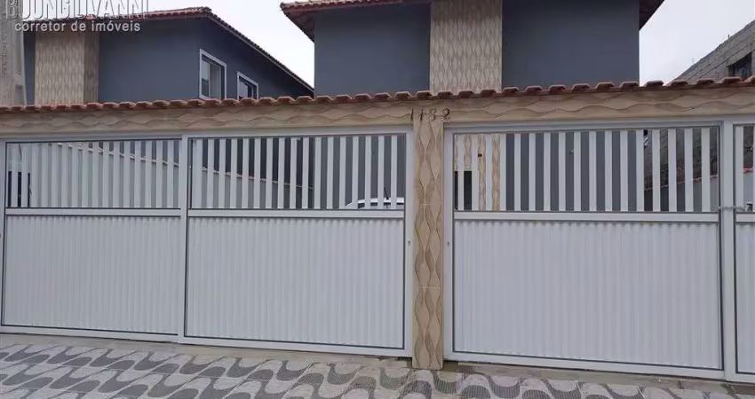 Casa à Venda em Suarão, Itanhaém - SP