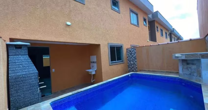 Sobrado em condominio fechado no Cibratel II em Itanhaém!