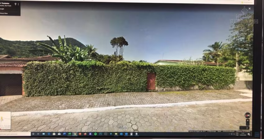 EXCELENTE TERRENO NO CANTO DO FORTE EM PRAIA GRANDE !