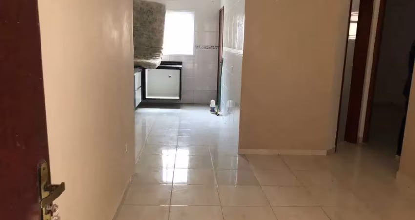 Casa de condomínio à venda no jardim melvi, praia grande!