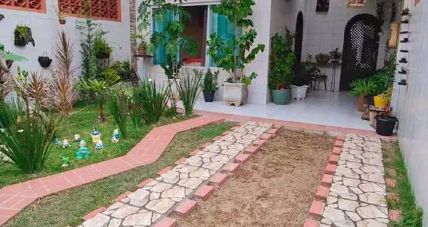 Casa com 2 quartos à venda na Tupi, Praia Grande 