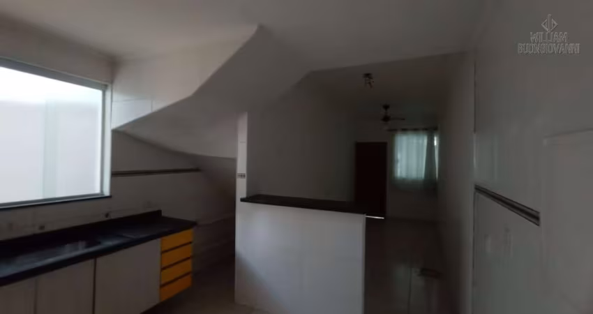 Casa sobreposta baixa 3 dormitórios no bairro Marape