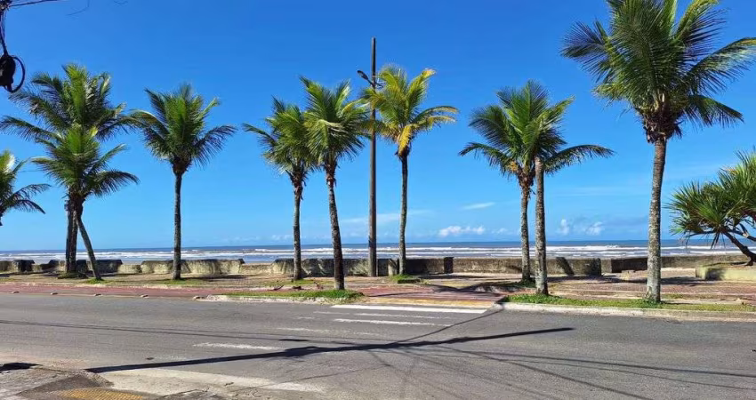 Apartamento 2 dormitórios ao lado da Praia em Mongaguá