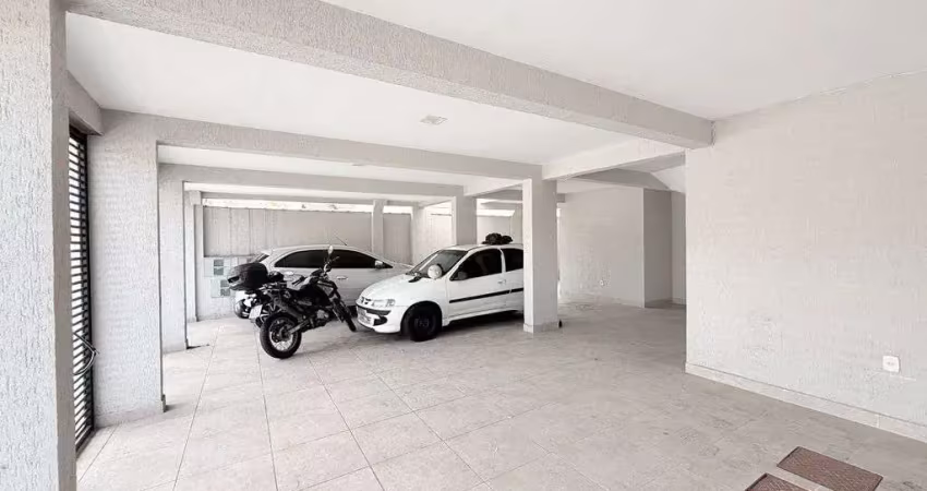 Conforto e privacidade em condomínio fechado a poucos minutos da praia
