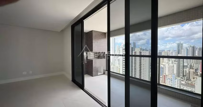 Centro bc, amplo apto novo, 4 dom. (2 stes), 3 vgs, centro, balneário camboriú - sc