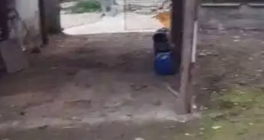 Terreno à venda na Avenida River, Água Chata, Guarulhos