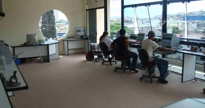Sala comercial com 3 salas para alugar na Rua Antônio Dias da Silva, Vila Amália (Zona Norte), São Paulo