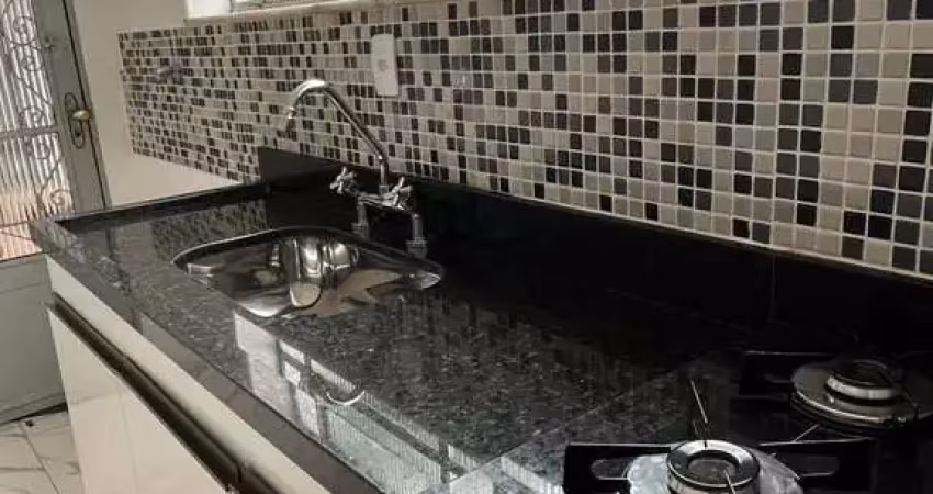Casa com 3 quartos à venda na Rua Taitinga, Vila Laís, São Paulo
