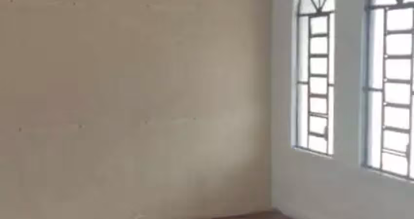 CASA NO MONTE CASTELO
