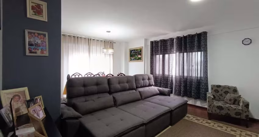 Apartamento à Venda em Jaraguá do Sul com 3 quartos sendo 1 suíte – Bairro Centro