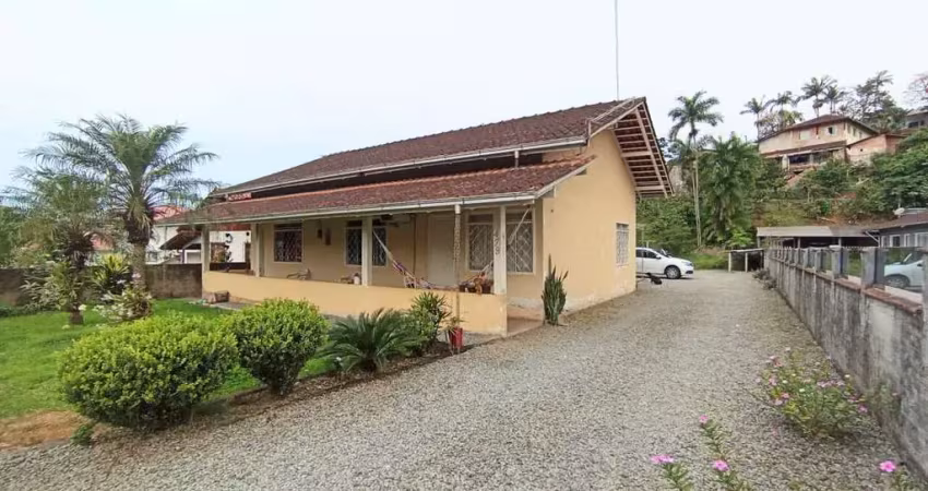Terreno à venda em jaraguá do sul, 907,20m² de área total - bairro ilha da figueira