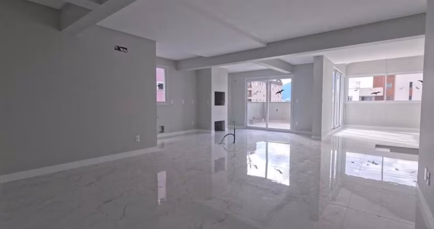 Apartamento Duplex a Venda no Centro de Jaraguá do Sul