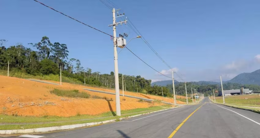 Terreno à venda, Barra do Rio Cerro - Jaraguá do Sul/SC