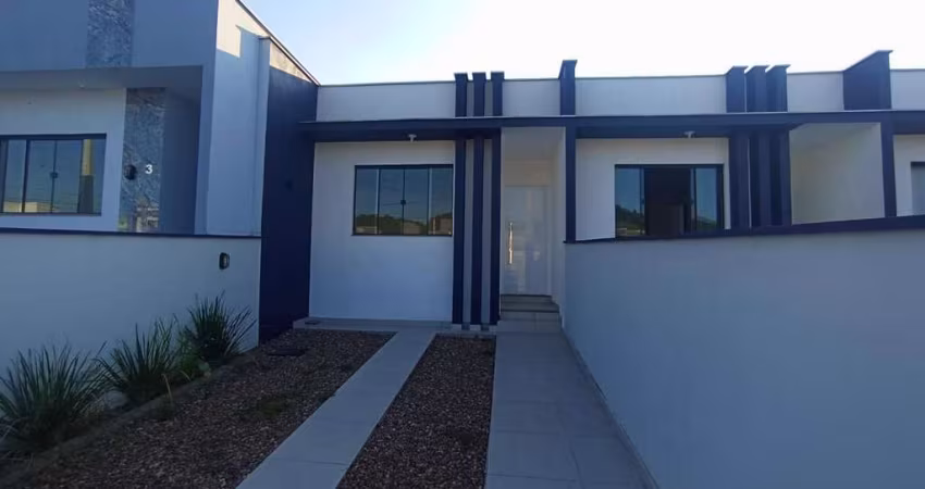 Casa Geminada à Venda em Jaraguá do Sul com 2 quartos - Três Rios do Sul