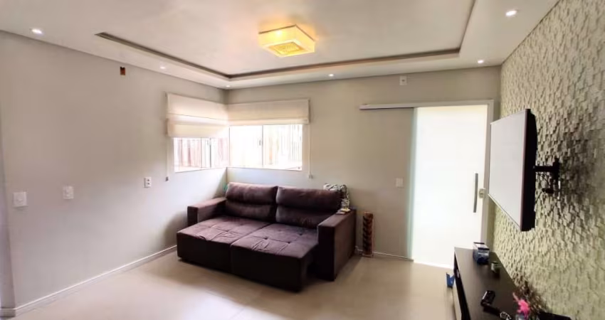 Casa à Venda em Jaraguá do Sul com 3 quartos sendo 1 suíte – Bairro Ilha da Figueira
