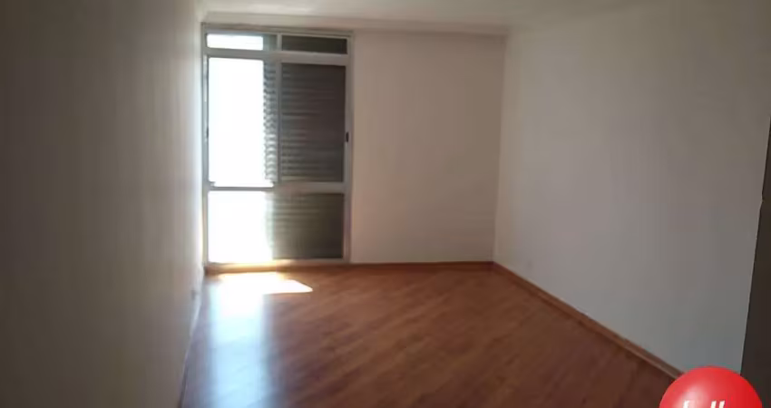 Apartamento com 3 quartos para alugar na Avenida Paes de Barros, --, Mooca, São Paulo