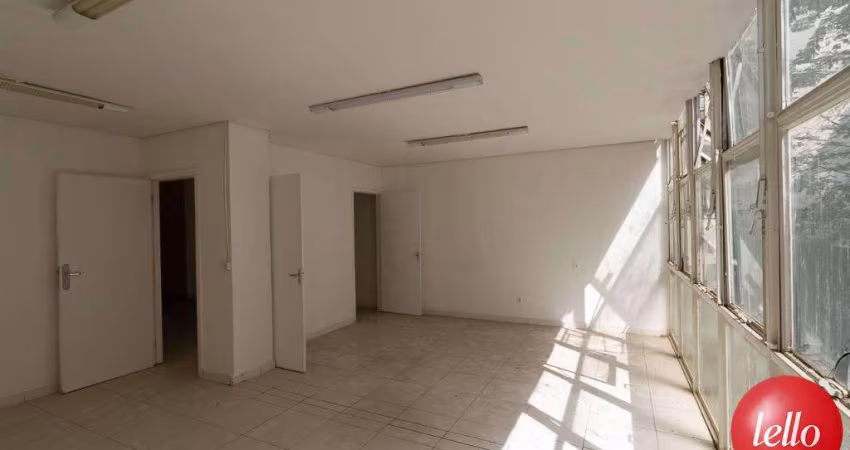 Sala comercial com 11 salas para alugar na Rua Barão de Itapetininga, --, República, São Paulo