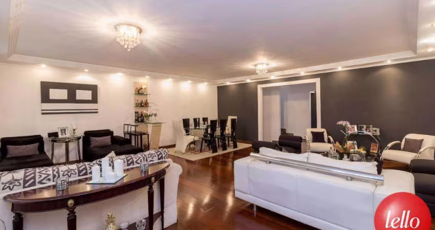 Casa comercial com 3 salas para alugar na Rua Vicente Romano, --, Parque da Mooca, São Paulo