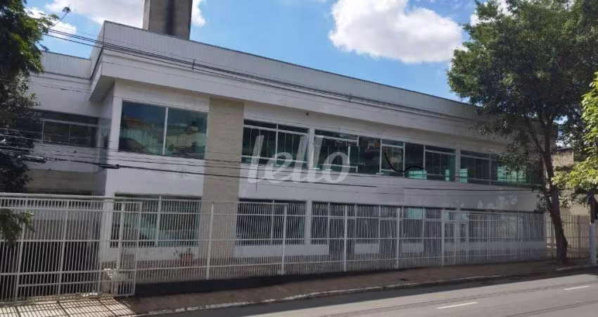 Prédio com 2 salas para alugar na Avenida Itaquera, --, Jardim Maringa, São Paulo