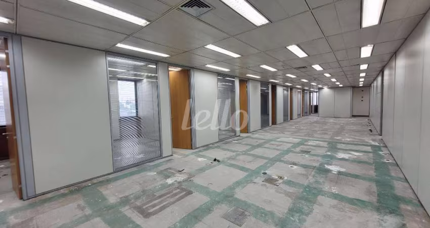 Sala comercial com 11 salas para alugar na Rua Verbo Divino, --, Chácara Santo Antônio, São Paulo