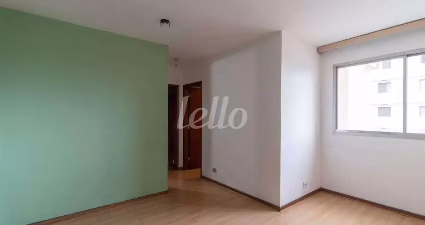 Apartamento com 3 quartos para alugar na Rua Emboaçava, --, Parque da Mooca, São Paulo