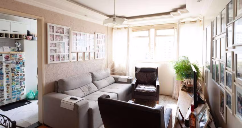 Apartamento com 2 quartos para alugar na Rua Domingos da Fonseca, --, Parque da Mooca, São Paulo